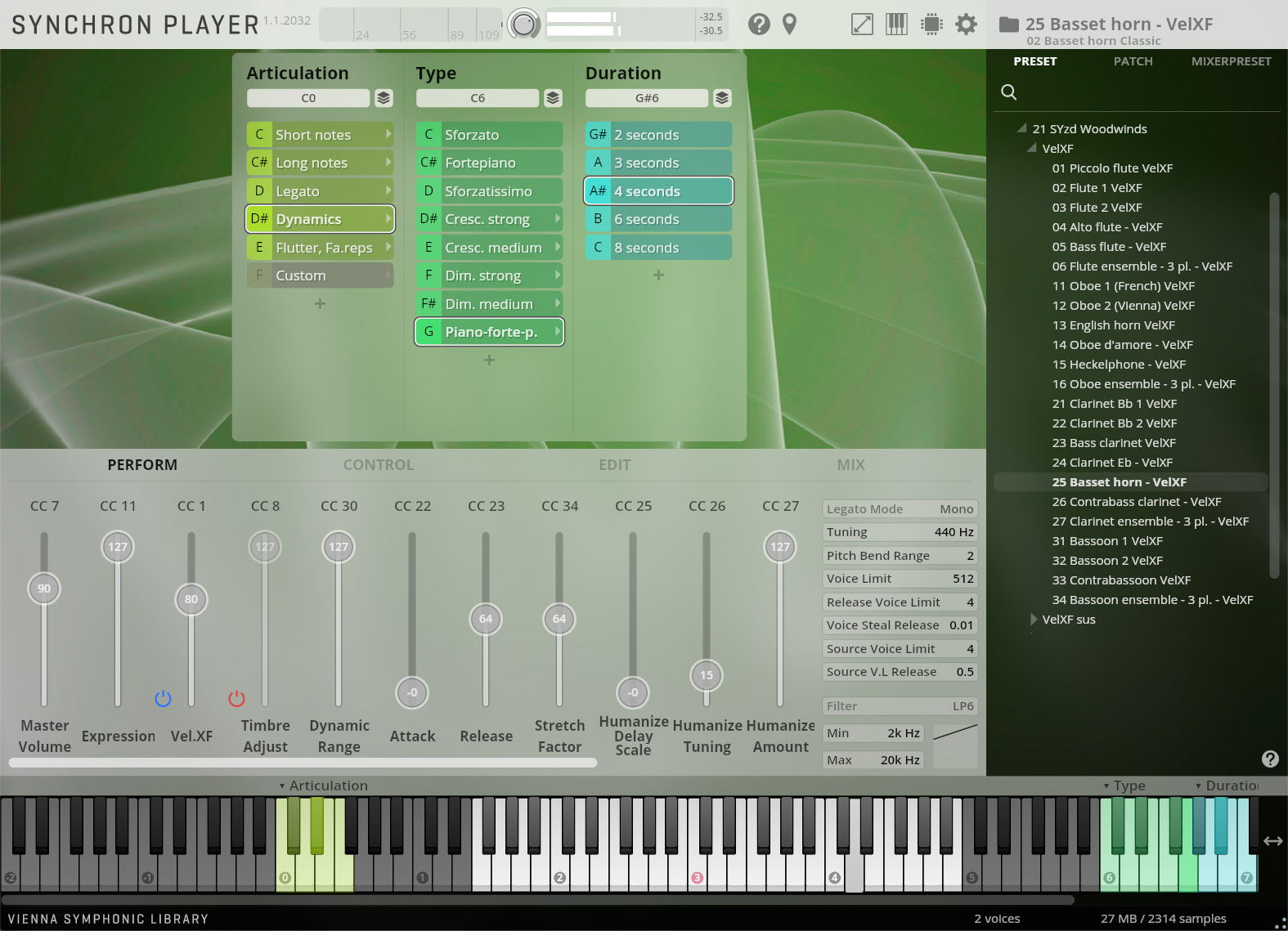 A screenshot of the SYNCHRON PLAYER music software interface, displaying articulation, type, duration, performance controls, mix settings, and a virtual piano keyboard, with the Basset horn instrument selected.