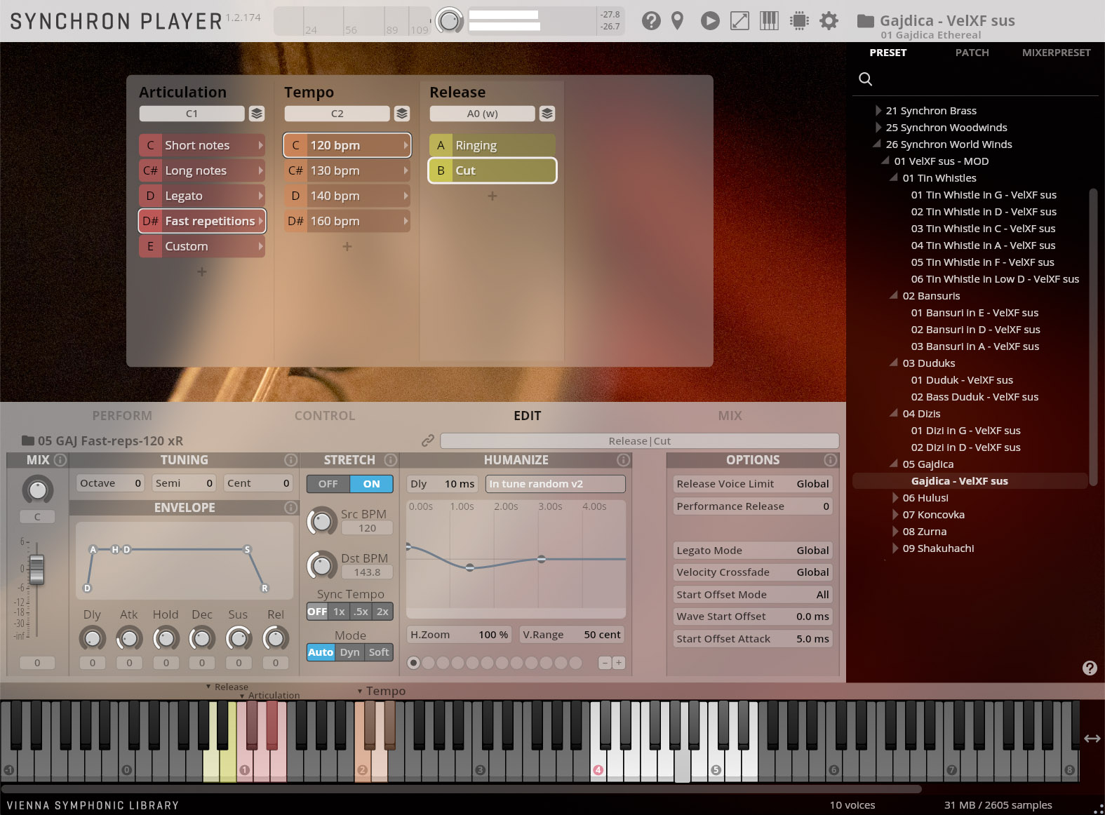 Synchron Player software interface displaying various settings for articulation, tempo, release, effects, and patch selection, highlighting Gajdica sound options.